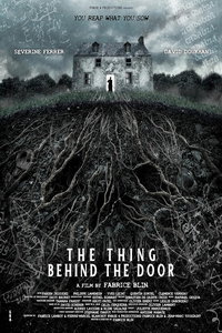 Нечто за дверью (фильм 2023) смотреть